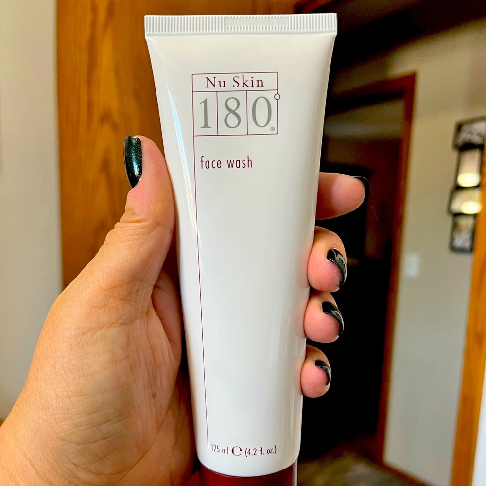 NuSkin 180 facewash